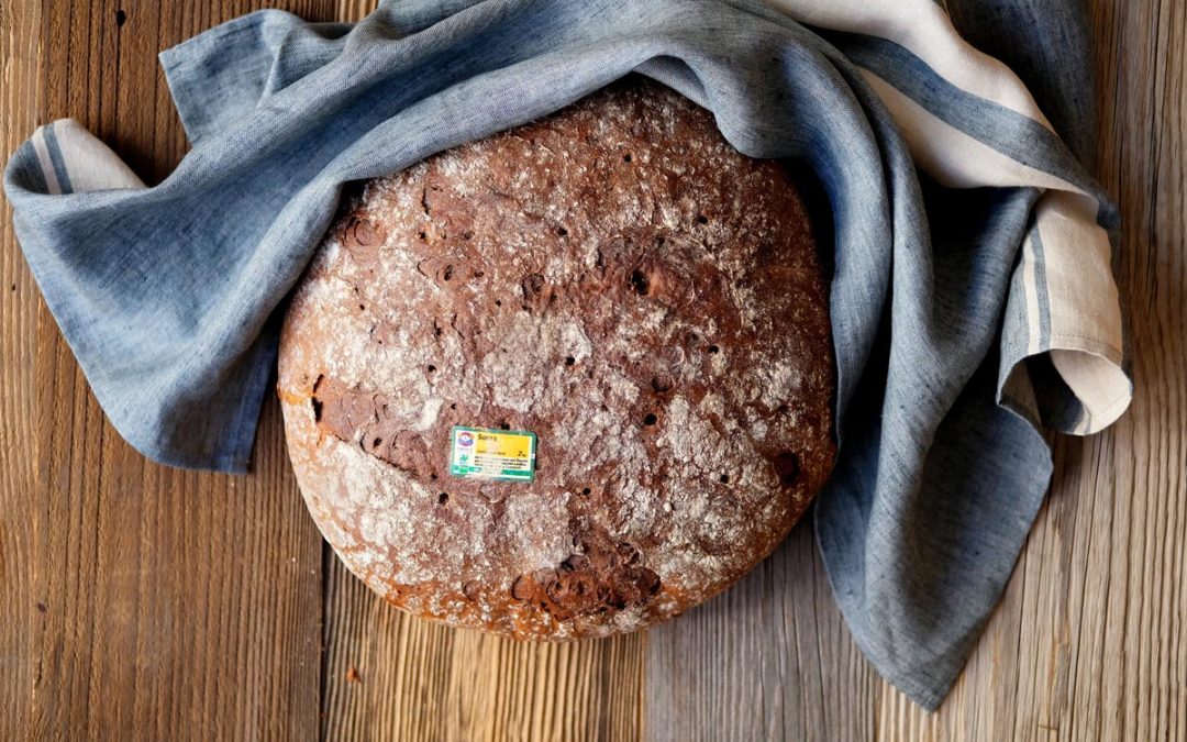 Aus reinem Natursauerteig: Die Pfister-Öko-Bauernbrote