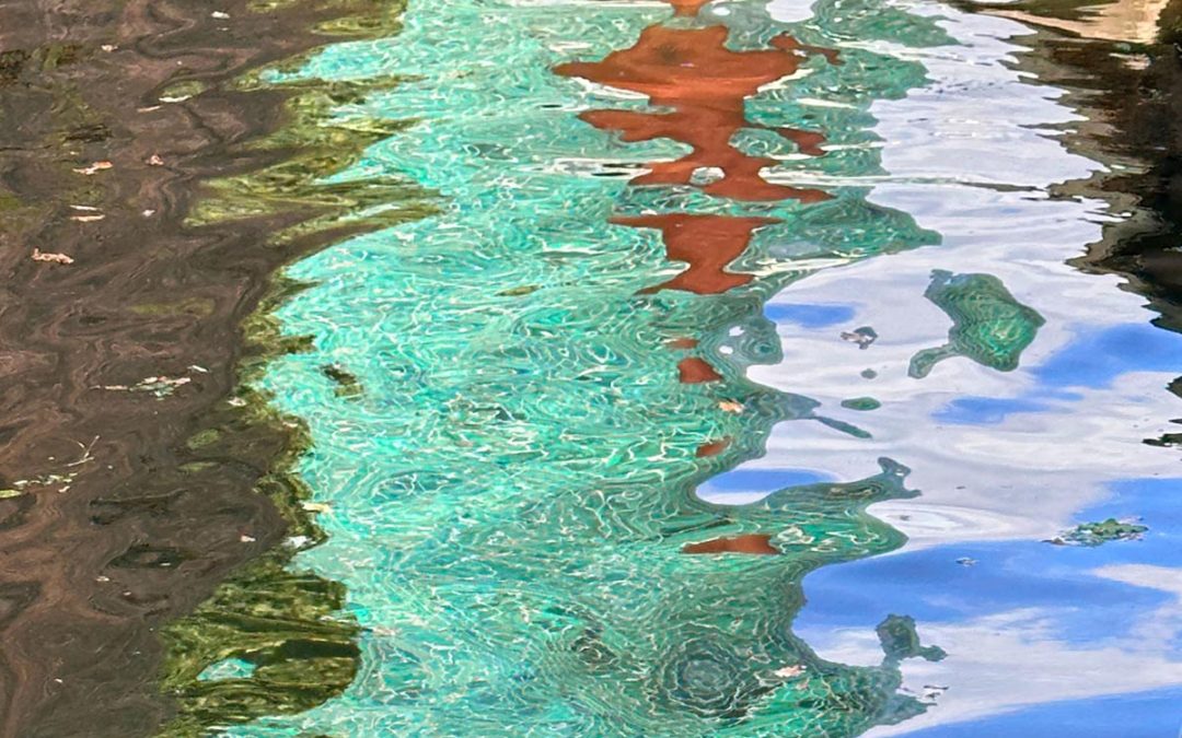Spiegelungen und ihr Ursprung